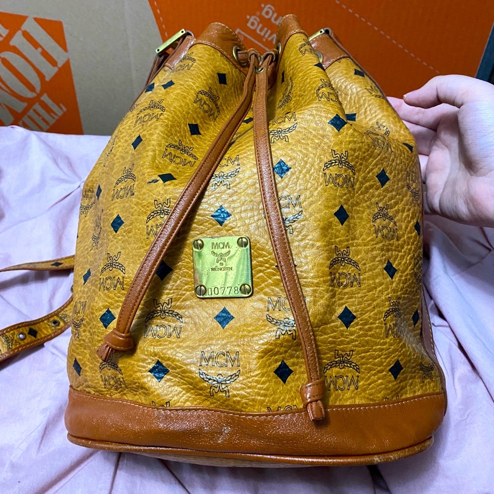 MCM BUCKET CROSSBODY BAG